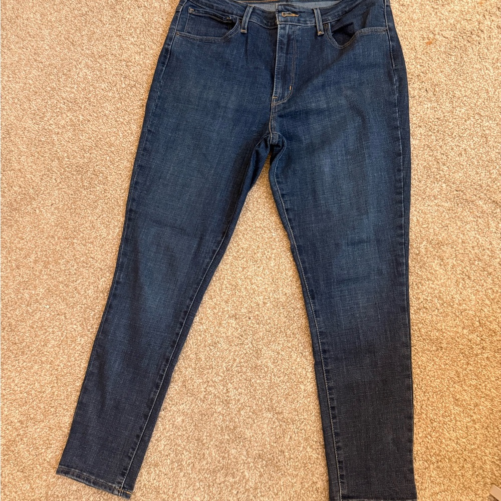 LEVI Women Dark Blue Jeans